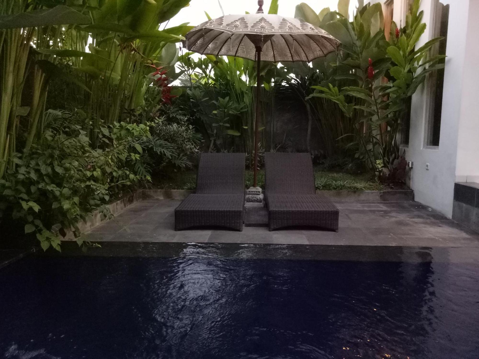 Villa Esa Ubud Phòng bức ảnh